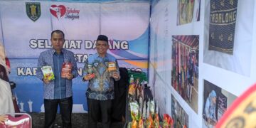 Sambangi Stand Tabalong di HPN, Komitmen H Fani Dukung UMKM
