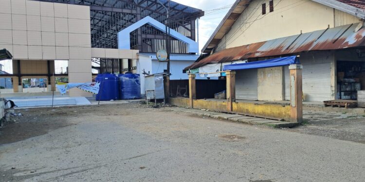 Pemkab Hadapi Kendala Melanjutkan Pembangunan Pasar Kapar
