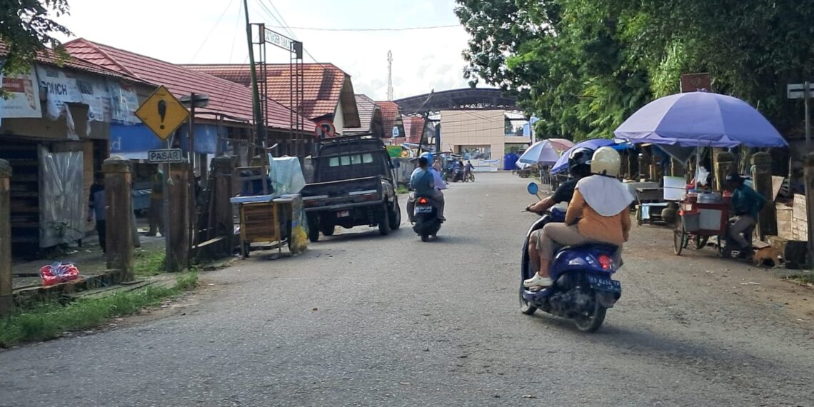 Tahun ini Jalan Searah Pasar Kapar Dibangun