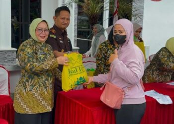 IAD Kejari Tabalong Gelar Pasar Murah Ramadan