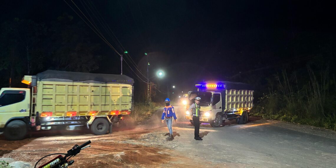 Terima Banyak Laporan, Polres Tabalong Tertibkan Truk Batubara di Jalan Raya