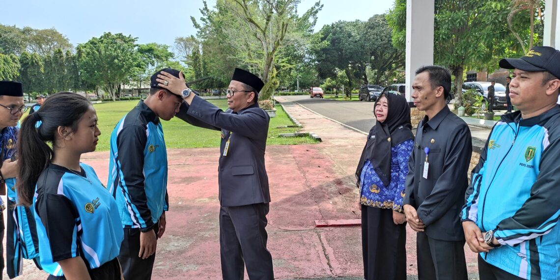 Lepas Atlet Popda, Bupati Tabalong Janjikan Bonus Bagi Peraih Medali