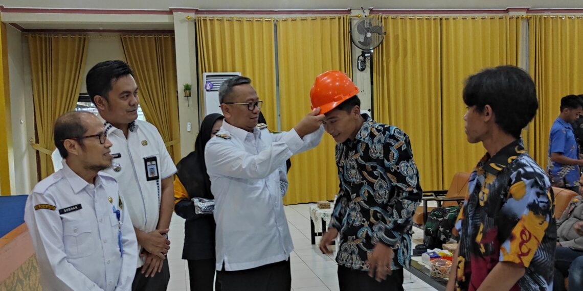 Dukung Program Prioritas, Kecamatan Upau Laksanakan Pelatihan Alat Berat bagi Warganya