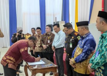 Cegah Tindak Pidana, Kejari Teken MOU Bersama Kades se-Tabalong