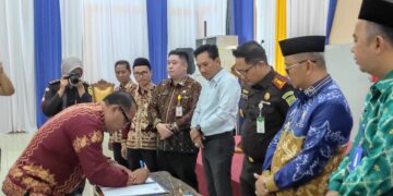 Cegah Tindak Pidana, Kejari Teken MOU Bersama Kades se-Tabalong