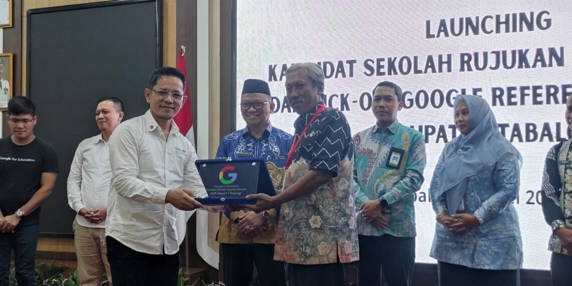 Bupati Tabalong Luncurkan Kandidat Sekolah Rujukan Google, Ini Sekolahnya