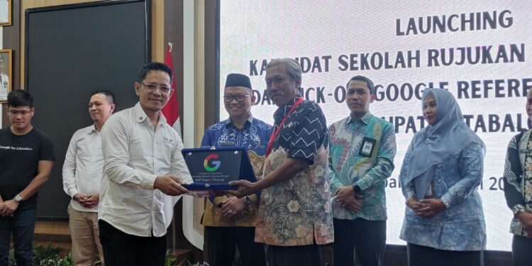 Bupati Tabalong Luncurkan Kandidat Sekolah Rujukan Google, Ini Sekolahnya
