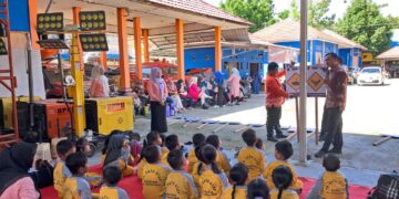 Belajar Sambil Bermain, Sekolah TK Satu Atap Kasiau Kunjungi BPBD Tabalong
