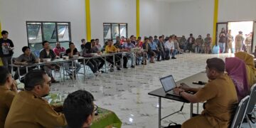 Mosi Tidak Percaya, Warga Pinta Kades dan Ketua BPD Wayau Mundur dari Jabatan