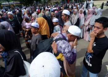 Wabup Beserta Istri Sambut Kedatangan Jamaah Haji Tabalong