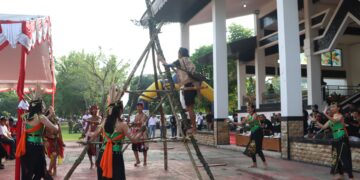 Atraksi Naik Manau Meriahkan Gelaran Time Rally Seri 2 di Tabalong