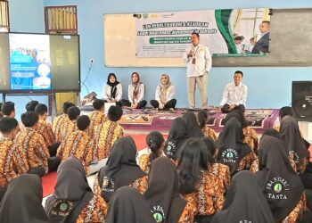 Sosialisasikan Soal Hukum, LBH Peduli Hukum dan Keadilan Sambangi SMAN 1 Tanta