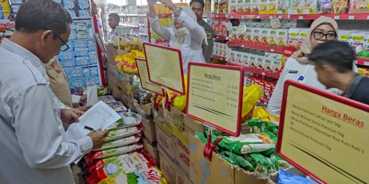 Petugas Gabungan Tabalong Temukan Merek Beras Diduga Oplosan