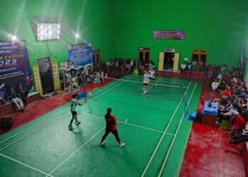 Warga Terhibur Bulutangkis Waling Cup III, UMKM Lokal Ketiban Untung