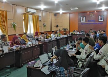 Serikat Pekerja, Mahasiswa hingga Ojol Gruduk Kantor Wakil Rakyat Tabalong, Ada Apa?