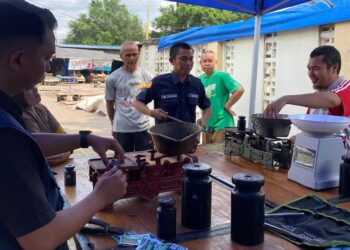 321 Timbangan Pedagang Pasar Kelua Diverifikasi, DKUPP Tabalong Pastikan Keakuratan