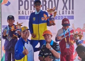 Atlet Akuatik Persembahkan Medali Emas Perdana Bagi Kontingen Tabalong di Porprov 2025