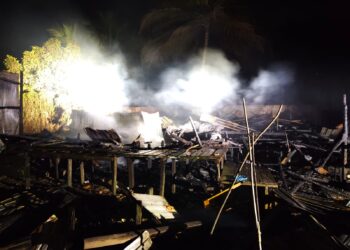 Lalai Mematikan Kompor, Rumah Warga Jaro Ludes Dilalap Api