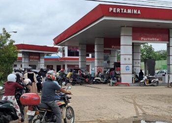 Antrian SPBU Hikun Membludak, Pertamax Jadi Rebutan
