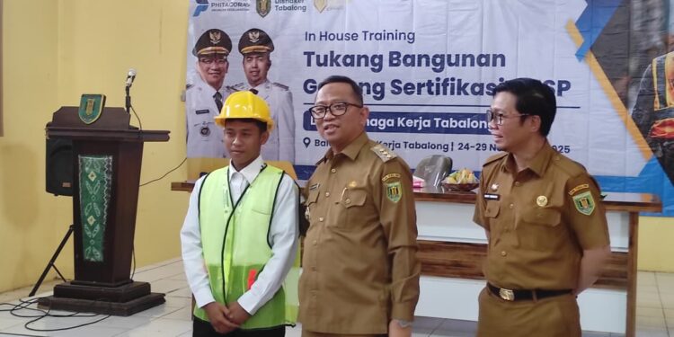 Ratusan Pemuda Tabalong Ikuti Pelatihan Tukang Bangunan Berstandar Nasional
