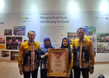 Dispersip Tabalong Boyong 3 Penghargaan Nasional