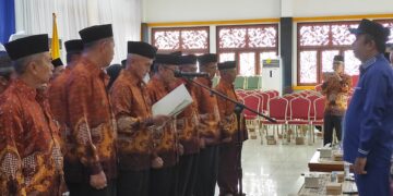 Pengabdian Tak Kenal Pensiun, Pesan Wabup Tabalong Saat Lantik Pengurus PWRI