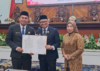 7 Fraksi Setujui 2 Raperda, Ketua DPRD Tabalong Pinta BPD Kalsel Dukung Permodalan UMKM