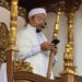 Bupati Tabalong dan Jamaah Simak Khutbah Soal Moralitas di Masjid Cheng Ho