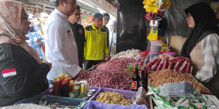 Jelang Ramadan, Wabup Pastikan Stok Bahan Pokok di Tabalong Stabil