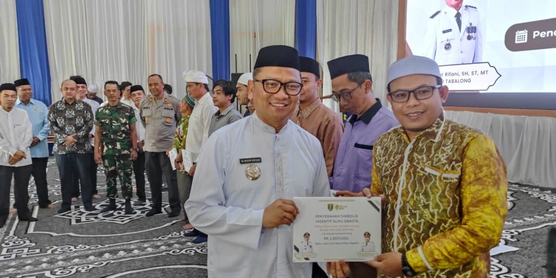 Tabalong Gelontorkan Rp 27 M Untuk Insentif 4.000 Lebih Pengurus Rumah Ibadah 