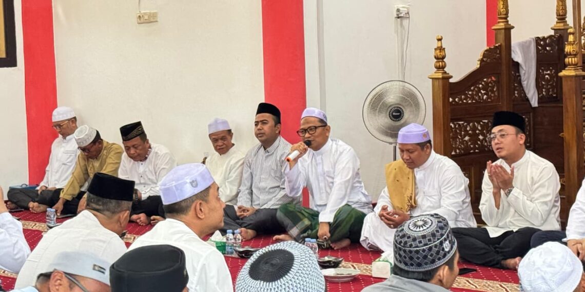 Masjid Cheng Ho Jadi Ikon Wisata Baru, Pabrik Semen Gelar “Bukber” di Tanjung Puri
