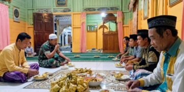 Merawat Tradisi Lebaran Ketupat di Simpung Layung
