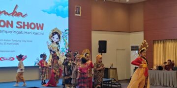 Bangun Percaya Diri Anak, Aston Tanjung City Hotel Gelar Fashion Show Hari Kartini