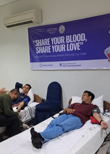 Peduli Sosial, Aston Tanjung City Hotel Gelar Donor Darah