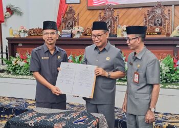 Zainal Ilmi Resmi Jabat Ketua Fraksi Golkar DPRD Tabalong yang Baru