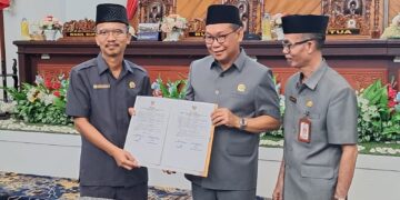Zainal Ilmi Resmi Jabat Ketua Fraksi Golkar DPRD Tabalong yang Baru