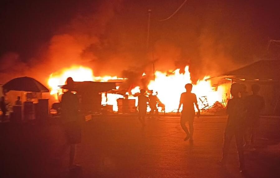Kontrakan 10 Pintu di Desa Kapar Ludes Terbakar, Kerugian Capai Setengah Miliar