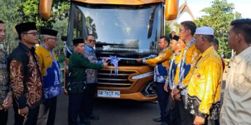 Sasar Pasar Wisata Ziarah hingga IKN, Bumdesma Muara Uya Luncurkan Bus Operasional Senilai Rp1,2 Miliar