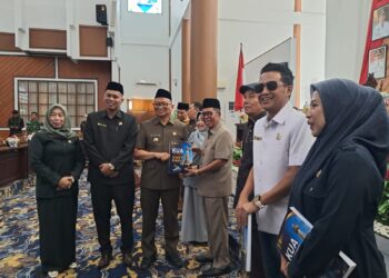 Sampaikan KUA-PPAS 2027, Bupati Tabalong Targetkan Pertumbuhan Ekonomi Tembus 6,50 Persen