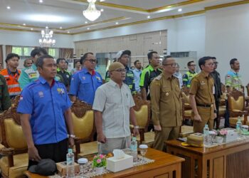 Buka Sosialisasi LKS Tripartit, H Fani Minta Prioritaskan Tenaga Kerja Lokal
