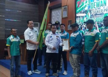 Resmi, Syahrul Nakhodai DPD FSPKEP Kalsel