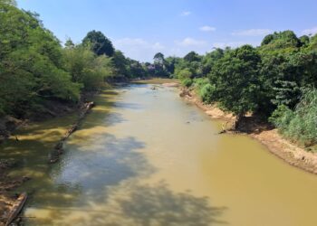Saat Kemarau Air Sungai Tabalong Tak Kunjung Jernih, Ini Penjelasan Kepala DLH