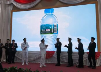 Bidik Pasar Air Minum Kemasan, Tabalong Luncurkan AMDK Merek Sarabakawa