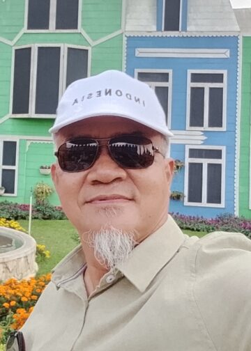 Demokrasi, Kekhalifahan dan Kebangsaan