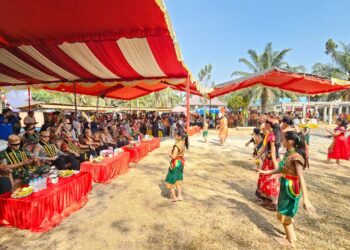 Jaga Kelestarian Adat, Bupati Tabalong Buka Festival Budaya Dayak Maanyan Warukin