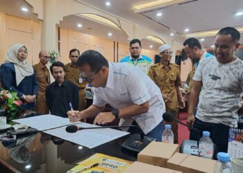 Semua Lega, Adaro dan Warga Padangin Sepakati 4 Poin Penyelesaian Dampak Hauling