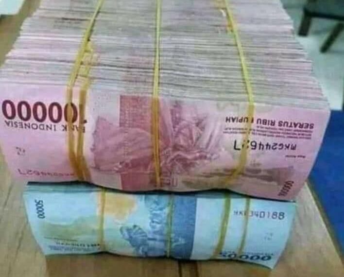 Pemkab Tabalong Serahkan Bantuan Rp 1,3 Miliar ke 8 Parpol