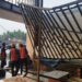 Dinding Kisi-Kisi Pasar Kapar Ambruk Diterjang Hujan Deras