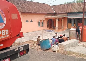 Krisis Air Bersih di Desa Ribang, BPBD Tabalong Salurkan Puluhan Ribu Liter Air
