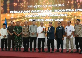 Wujud Dukungan dan Sinergitas, Polres Tabalong Hadiri Pelantikan Pengurus PWI 2026–2029